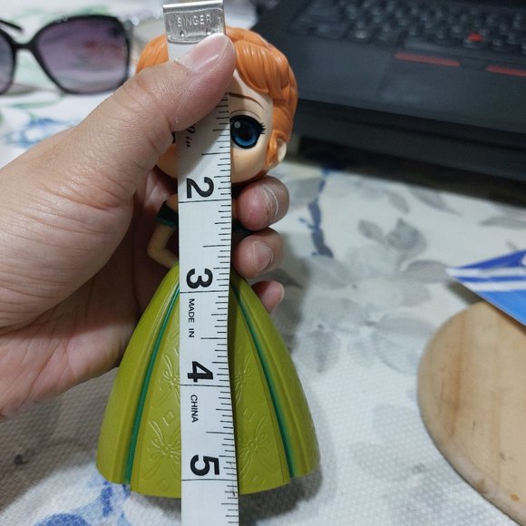 Disney Frozen Princess Anna in Green Ball Gown Collectible Figurine Toy Pretty - Picture 7 of 8